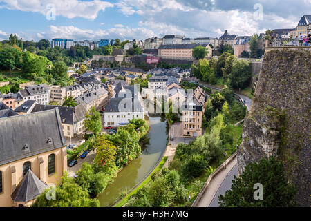 Blick von der Rue De La Corniche in der Altstadt (La Vieille Ville), Luxemburg, Luxemburg Stockfoto