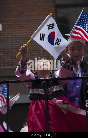 36. jährliche Koreanisch Day Parade & Festival in der 6th Avenue in New York City. Stockfoto