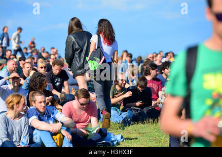 BARCELONA - 30 Mai: Publikum ein Konzert beim Festival Heineken Primavera Sound 2014 (PS14) Uhr. Stockfoto