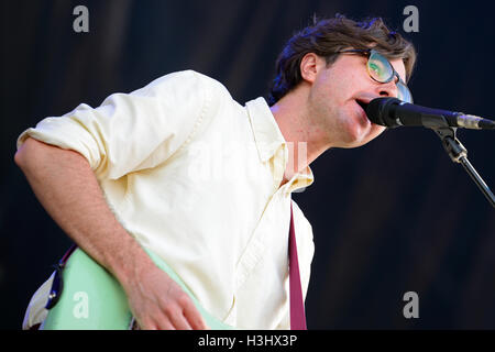 BARCELONA - 29 Mai: Immobilien (US-amerikanische Indie-Rock und Dream pop-Band) führt bei Heineken Primavera Sound Festival 2014. Stockfoto