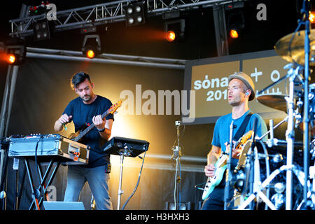 BARCELONA - 13 JUN: Bonobo (Musiker, Produzent und DJ) Auftritt beim Sonar Festival am 13. Juni 2014 in Barcelona, Spanien. Stockfoto