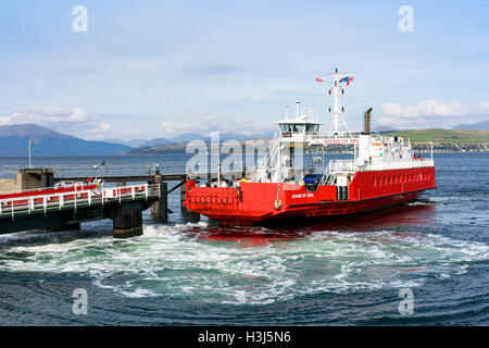 "Klang der Seil',"Western Ferries", Autofähre verlassen Pier in Gourock in der Nähe von Glasgow am Firth of Clyde Stockfoto