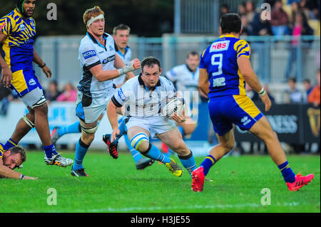 Parma, Italien. 8. Oktober 2016. Nick Grigg Zentrum von Glasgow Warriors während das schottische Team Glasgow Warriors schlagen die Zebras Parma für 33 bis 28 in Rugby-Spiel gültig für Guinness PRO12. © Massimo Morelli/Pacific Press/Alamy Live-Nachrichten Stockfoto