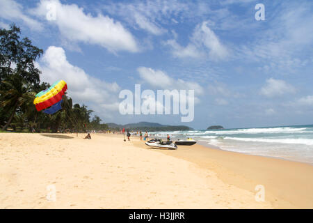 Karon Beach auf Puket Island, Thailand Stockfoto