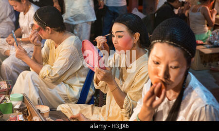 Chinesische Schauspieler vorbereitet in Bangkok, Thailand Stockfoto