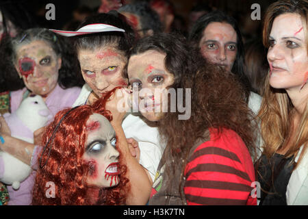 "Zombie Walk" während 49 Festival Internacional de Cinema fantastische de Catalunya-Sitges 2016. 10.07.2016 Stockfoto