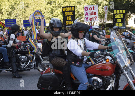 Atlanta, GA, USA. 9. Oktober 2016. Gay Pride Festival Parade durch die Innenstadt von Atlanta. Bildnachweis: Robin Rayne Nelson/ZUMA Draht/Alamy Live-Nachrichten Stockfoto