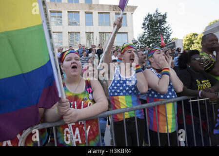 Atlanta, GA, USA. 9. Oktober 2016. Gay Pride Festival Parade durch die Innenstadt von Atlanta. Bildnachweis: Robin Rayne Nelson/ZUMA Draht/Alamy Live-Nachrichten Stockfoto