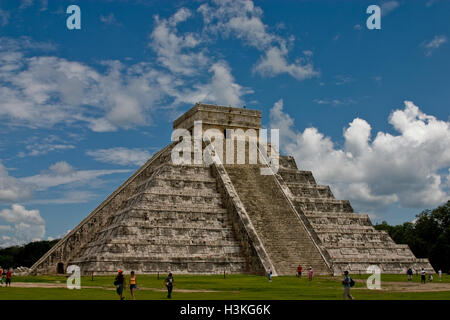 Die große Pyramide in Chichen Itza. Stockfoto