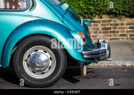 Metallischen Grün Volkswagen Käfer klassische Form Stockfoto