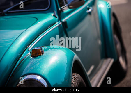 Metallischen Grün Volkswagen Käfer klassische Form Stockfoto