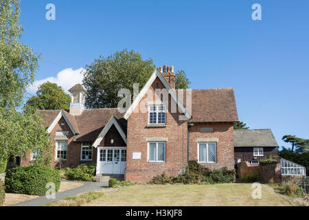 Bearstead Bibliothek, grün, Bearsted, Kent, England, Vereinigtes Königreich Stockfoto