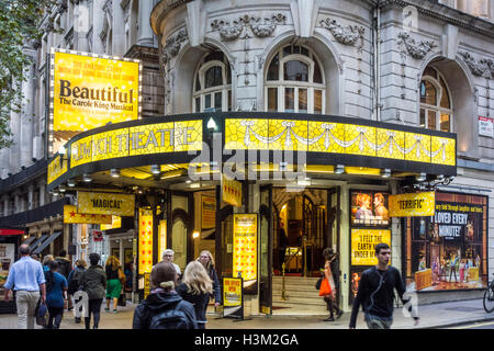 Schön, die Carole King Musical. Aldwych Theatre, Covent Garden, London, UK Stockfoto