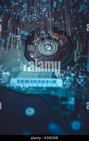 Sicherheit, Platte von Chips mit Fiber optic Lichter Stockfoto