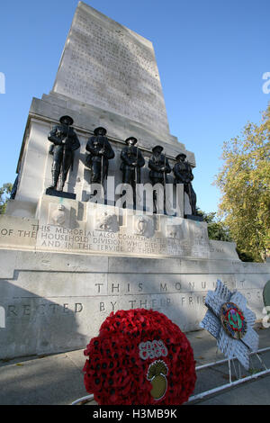Die Wachen Memorial, Pferd schützt Parade, Whitehall, London, UK. Europa. Stockfoto