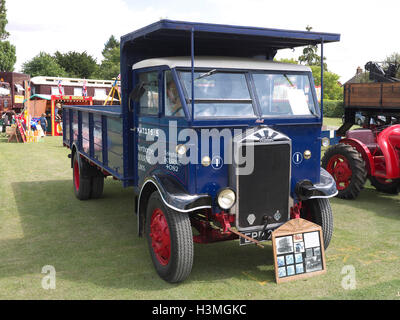 Vintage Albion Lastkraftwagen (LKW) auf dem Display an Baston in der Blitz-Wochenende Stockfoto