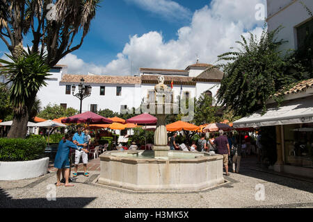 Plaza de Los Naranjos, Old Town, Marbella, Costa del Sol, Provinz Malaga, Andalusien, Spanien Stockfoto