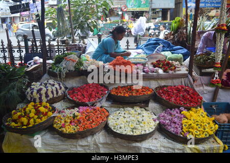 ein Blumengeschäft in Gandhi Basar bangalore Stockfoto