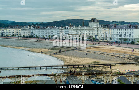 Ein Blick auf die Stadt in Llandudno Stockfoto