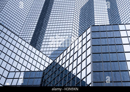 Bürogebäude in Paris, La Défense Geschäftsviertel Stockfoto