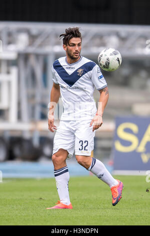 Verona, Italien. 9. Oktober 2016. Ernesto Torregrossa (Brescia) Fußball: Italienisch "Serie B" match zwischen Hellas Verona 2-2 Brescia im Marc Antonio Bentegodi Stadium in Verona, Italien. © Maurizio Borsari/AFLO/Alamy Live-Nachrichten Stockfoto