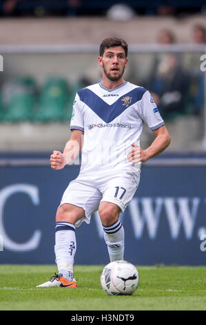 Verona, Italien. 9. Oktober 2016. Arturo Calabresi (Brescia) Fußball: Italienisch "Serie B" match zwischen Hellas Verona 2-2 Brescia im Marc Antonio Bentegodi Stadium in Verona, Italien. © Maurizio Borsari/AFLO/Alamy Live-Nachrichten Stockfoto