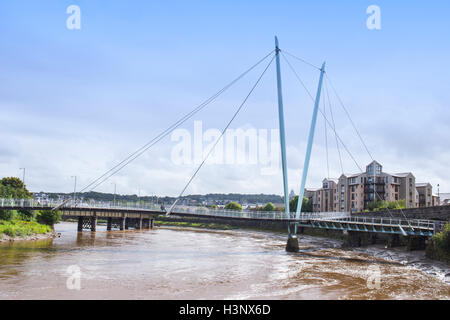 Millennium Fußgängerbrücke über den Fluß Lune in Lancaster Lancashire UK Stockfoto