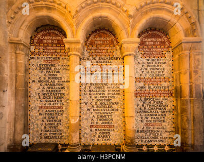 Krieg steinerne Gedenktafel in Kathedrale von Rochester, Rochester, Kent, UK Stockfoto