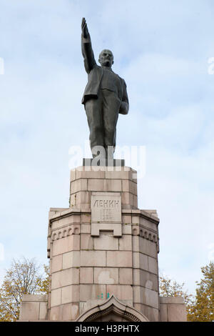 Kostroma, Russland, 11. September 2016. Alte historische Architektur in Kostroma Stadt, Lenin-Denkmal in der russischen Provinz Stockfoto