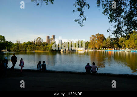 Lago de Chapultepec, Mexiko-Stadt. Chapultepec See im Park Chapultepec, Mexiko-Stadt, Mexiko Stockfoto