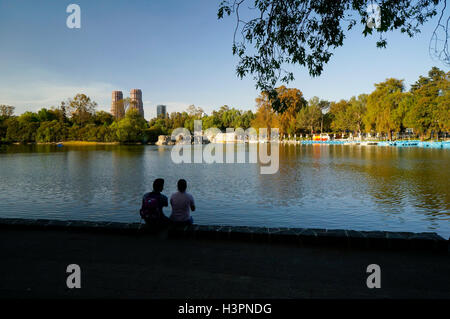 Lago de Chapultepec, Mexiko-Stadt. Chapultepec See im Park Chapultepec, Mexiko-Stadt, Mexiko Stockfoto