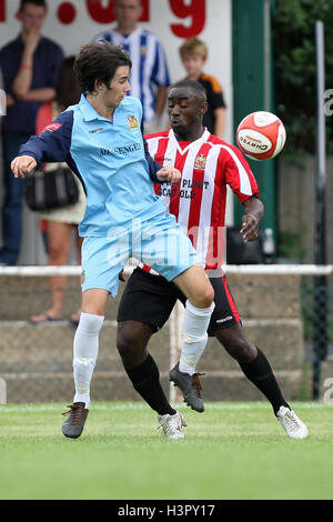 Tambeson Eyong in Aktion für unterstützt - AFC unterstützt Vs Maidstone United - Fußball Freundschaftsspiel auf der Stadion - 13.08.11 Stockfoto