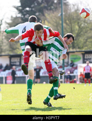 Ross Wall in Aktion für unterstützt - AFC unterstützt Vs Waltham Abbey - Ryman League Premier Division Fußball im Stadion - 17.04.10 Stockfoto