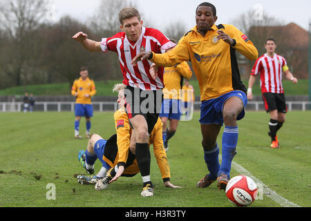 Lewis Smith in Aktion für unterstützt - AFC unterstützt Vs Cray Wanderers - Ryman League Premier Division Fußball im Stadion - 17.03.12 Stockfoto