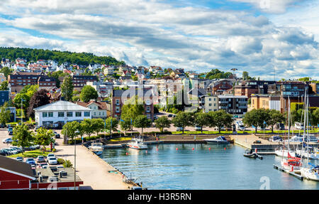 Blick auf den Fährhafen in Horten in Norwegen Stockfoto