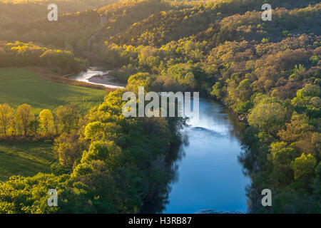 Buffalo National River, Arkansas: Sonnenuntergang Wolken über den Buffalo River in der Nähe von Tyler Bend Stockfoto