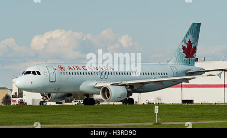 Air Canada-Airbus A320-C-FXCD schmalem Rumpf jetliner Stockfoto