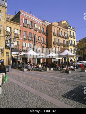 Italien, Sardinien, Cagliari, Old Town, Piazza Yenne, Straßencafé, Insel, Mittelmeer, Sardinien, im Süden, Hauptstadt, Haus Fassaden, Raum, Gastronomie, Bar, Café, draußen Stockfoto