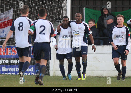 Witham feiern ihren ersten Tor von Emeka Onwubiko - Witham Stadt Vs Romford - Ryman League Division One North Fußball an Spa Road, Witham, Essex - 15.12.12 Stockfoto