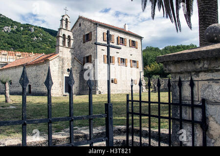 Montenegro - mittelalterliche orthodoxe Kloster Podlastva (14. Jh.) Stockfoto