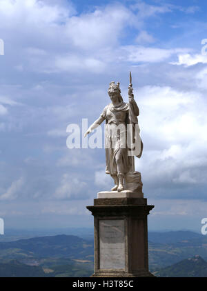 Freiheitsstatue in der Stadt Platz von San Marino Stockfoto