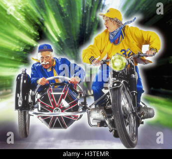 Älteres Paar, Motorrad, Beiwagen, Go, Freude, Geschwindigkeit Senior, Senioren, paar, Mann, Frau, alte, Senior, senior, motor, Sport, Motorrad fahren, Motorradfahrer, Hobby, Freizeit, Unterhaltung, Spaß, Ausflug, Dynamik, glücklich, Fit, jugendlich, agile, s Stockfoto