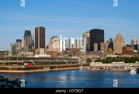 Die Skyline der Stadt mit Sankt-Lorenz-Strom, Montreal, Quebec, Kanada Stockfoto