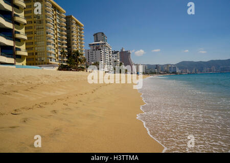 Strand Playa Hornitos, Acapulco, Mexiko Stockfoto