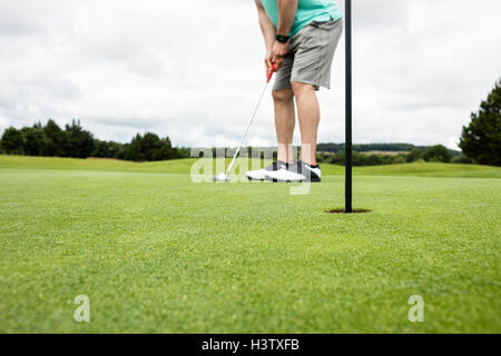 Man spielt golf Stockfoto