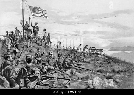 1890 S 10. JUNI 1898 SPANISCHE AMERIKANISCHE KRIEG US MARINES RAISE AMERICAN FLAG GUANTÁNAMO BAY KUBANISCHEN Stockfoto