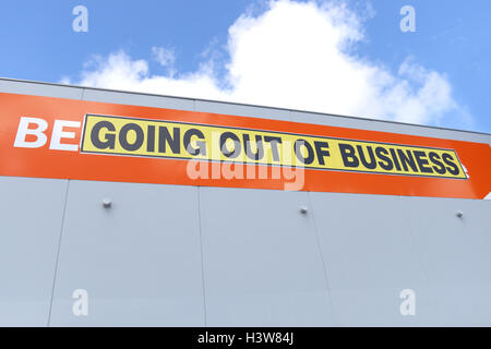 Masters - australische Baumarkt - Going Out of Business Stockfoto