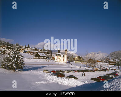 Österreich, Tirol, Meer Bereich, lokale Ansicht, Seekirchl, winter, Europa, Westösterreich, Bundesland, Ort, Wintersport-Ort, Urlaubsort, Plateau Pfarrei, Olympiaregion, Wetter Stein, Karwendel, Arnspitze, Kirche, Meer Kirche, Wahrzeichen, Stockfoto