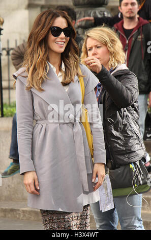 New York, NY, USA. 12. Oktober 2016. Kate Beckinsale am Set von The Living Boy in New York City am 12. Oktober 2016. Bildnachweis: RWS/Punch/Alamy Live-Nachrichten Stockfoto