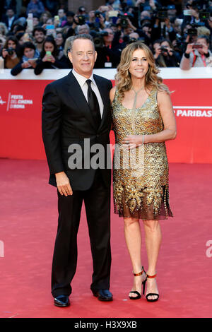 Tom Hanks mit seiner Frau Rita Wilson Rome 13. Oktober 2016. Rome Film Fest XI Ausgabe. Foto Samantha Zucchi Insidefoto Credit: Insidefoto Srl/Alamy Live-Nachrichten Stockfoto